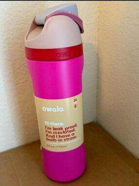 Owala FreeSip Sway Stainless Water Bottle 24 oz Color Deep Pink